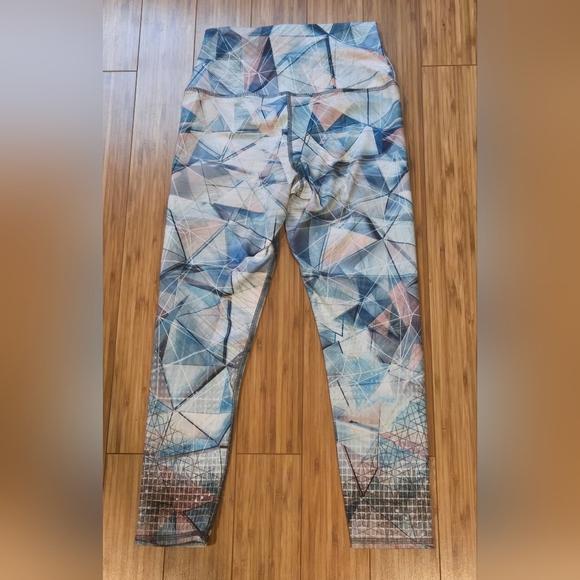NWOT Evolution and Creation Geometric Patterned Leggings - Picture 5 of 7